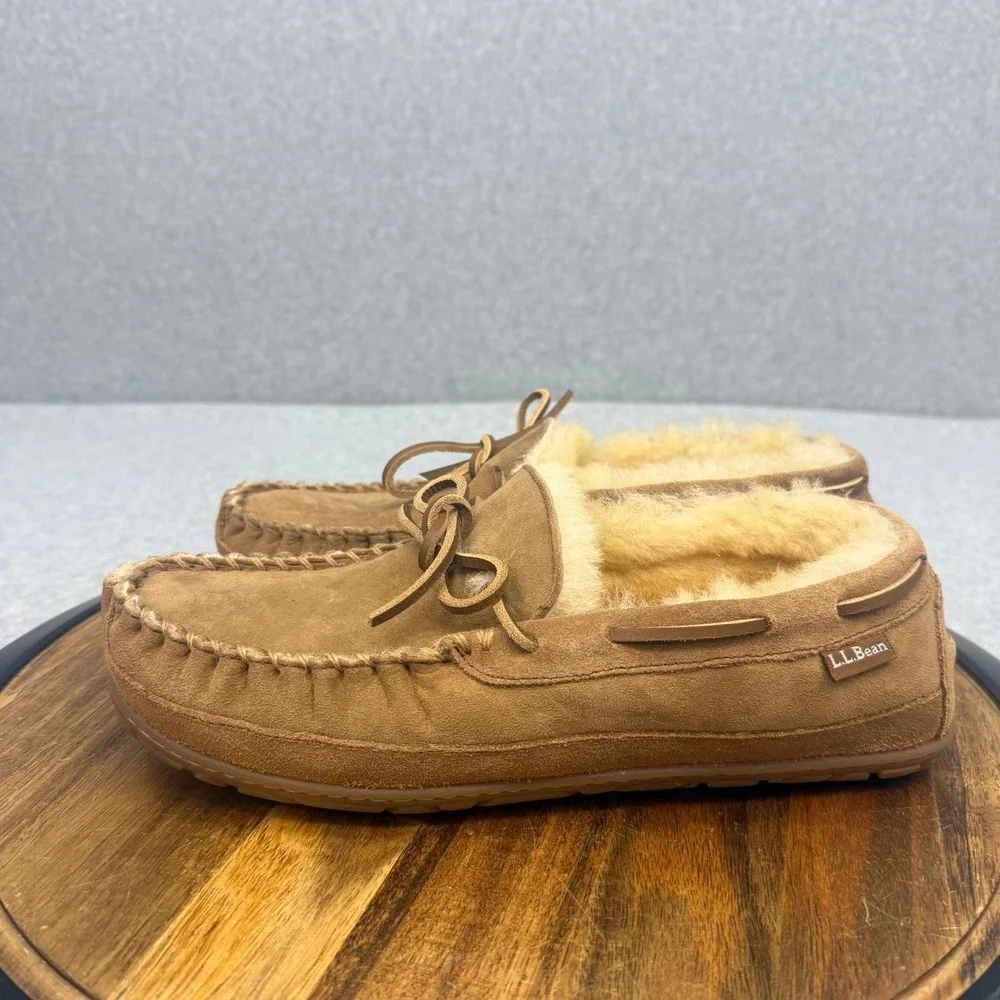 LL Bean Wicked Good Moccasins Mens 9 Suede Sheepskin Slippers Brown 264593